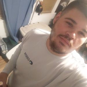 Meet your Posher, Logan